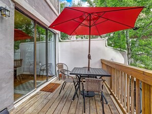 House, Multiple Beds (Hunter's Knoll) | Balcony - Hunter's Knoll (Savannah)