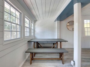 House, Multiple Beds (Lemon Drop) | Interior