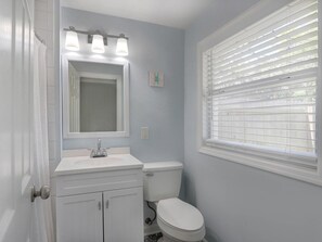 Kabin, Beberapa Tempat Tidur (Walking on Sunshine) | Kamar mandi