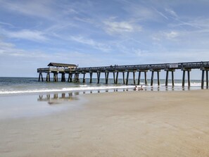 Condo, Multiple Beds (Sundial Inn Unit 2) | Beach