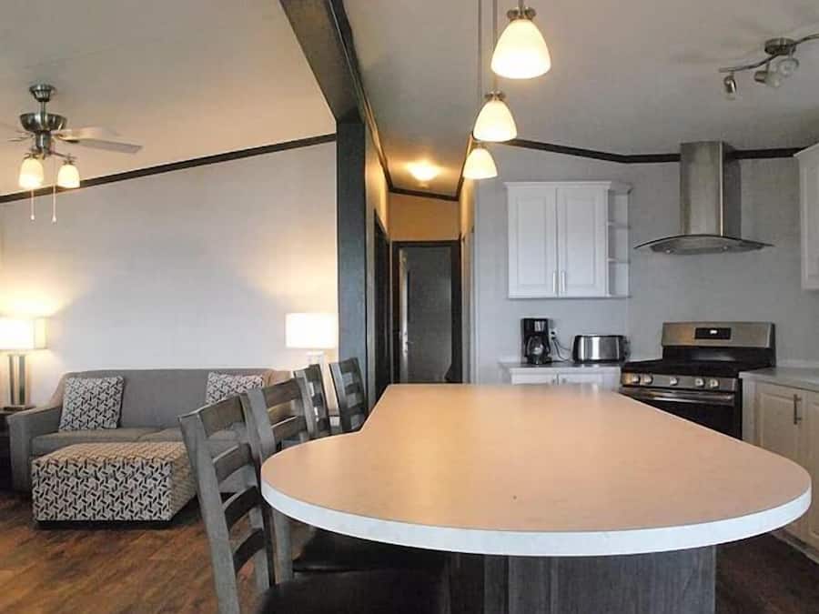 Casa de campo standard | Cozinha privada | Geladeira grande, micro-ondas, fogão, cooktop