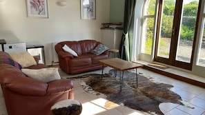 Cottage, Ensuite (The Couch House) | Ruang Istirahat