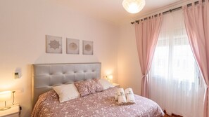 3 bedrooms, iron/ironing board, travel cot, WiFi