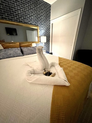 1 bedroom, memory-foam beds, iron/ironing board, WiFi