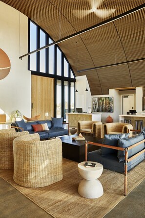 Reception - AutoCamp Joshua Tree (Joshua Tree)