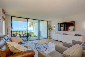 Smart TV, DVD player