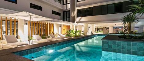 Outdoor pool, a heated pool