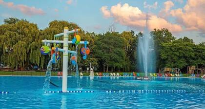 Beautiful Cottage (207) in Vineyards of Niagara on the lake