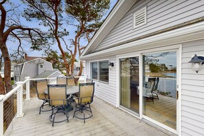 Outdoor dining - Ocean View, Riverfront Home w/ Marsh Views, 2 Decks, Kayaks - Walk to Beach (Wells)