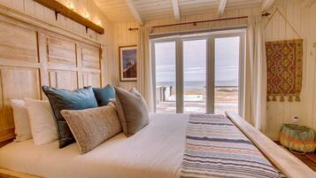 2 slaapkamers, een bureau, een strijkplank/strijkijzer, gratis wifi