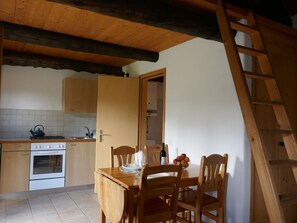 Oven, highchair