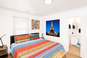 3 chambres, bureau, fer et planche à repasser, Wi-Fi gratuit