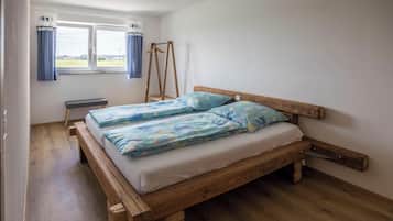 2 bedrooms, free WiFi, bed sheets