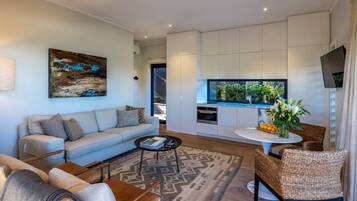 Televisión y oficina