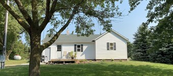 Peaceful Windmill Cottage