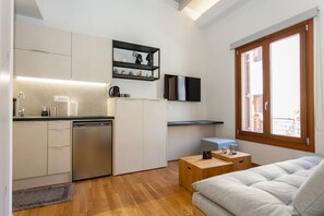 Smart TV, offices