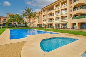 Pool - Apartment  with communal pool in Javea, on the Costa Blanca, Spain for 2 persons (Javea)