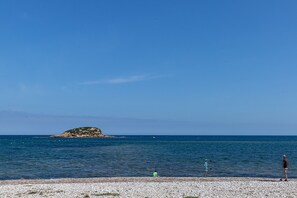 Beach nearby - Lovely and comfortable apartment in Altea, on the Costa Blanca, Spain with communal pool for 4 persons (Altea)