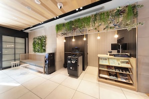 Reception - Hiyori Hotel Flex Osaka Dotonbori (Osaka)