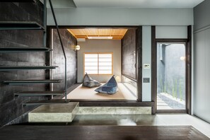 Traditional House, 3 Bedrooms, Kitchen, Garden View (Non Smoking) | In-room safe, individually decorated, individually furnished - Souhi Machiya House (Kyoto)