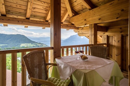 Appartement "Bozen" avec vue sur les montagnes, Wi-Fi, balcon et jardin