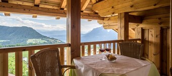 Appartement "Bozen" met Uitzicht op de Bergen, WiFi, Balkon & Tuin