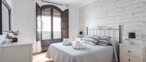 2 habitaciones, tabla de planchar con plancha y wifi gratis