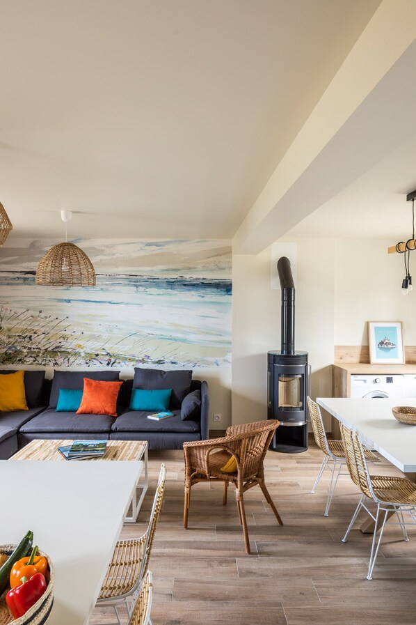 Televisie en een kantoor