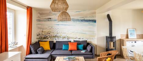 تلفزيون، مكتب