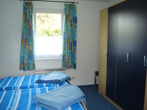 Unclassified image, 3 of 9, button