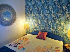 1 bedroom, free WiFi, bed sheets