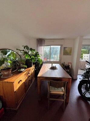 Interior - Garden-level duplex overlooking the ocean, Biarritz (Biarritz)