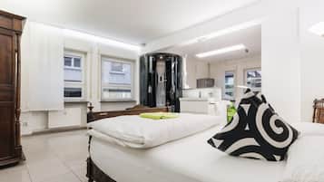 1 bedroom, desk, iron/ironing board, free WiFi