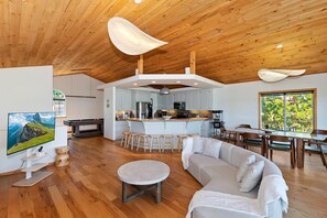 TV, fireplace, table tennis