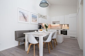 Dining - Ferienwohnung Düne 18 im Ostseebad Wustrow (Ostseebad Wustrow)