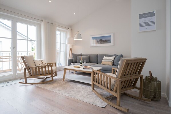 TV, stereo - Ferienwohnung Düne 18 im Ostseebad Wustrow (Ostseebad Wustrow)