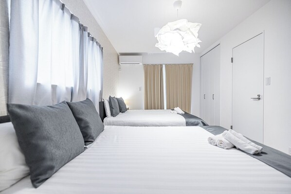 Departamento, para no fumadores (A) | Decoración personalizada, muebles diferentes y escritorio