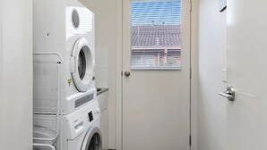 Uklassifisert bilde, 4 av 14, knapp