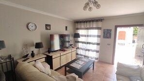 Smart TV, DVD player