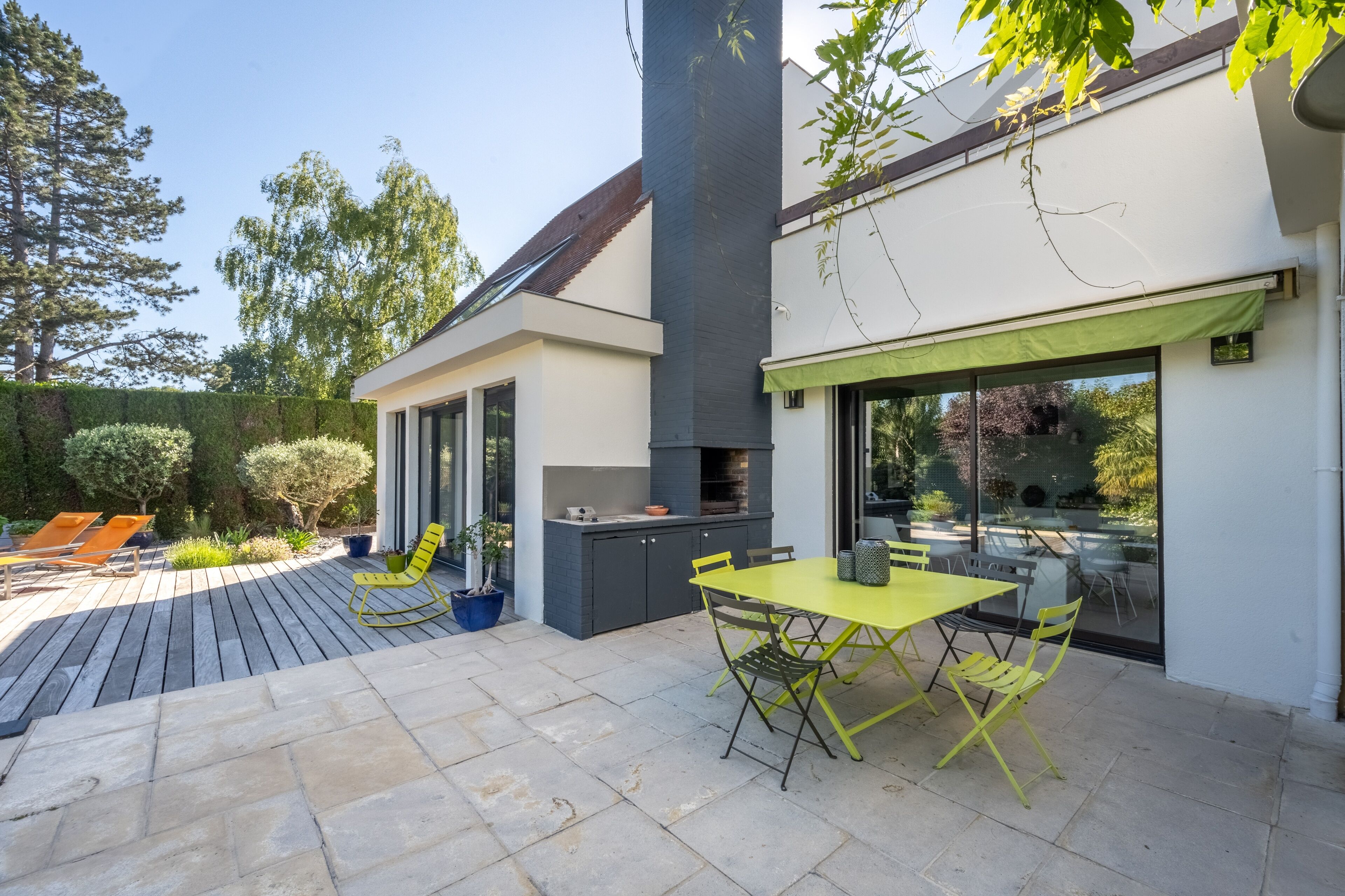 Restauration extérieure