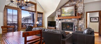 Ski In/Ski Out! **High end LUXURY Penthouse** Two HUGE Master Suites!