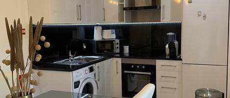 Fridge, microwave, oven, dishwasher