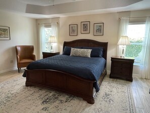 3 bedrooms, iron/ironing board, travel crib, WiFi (free)