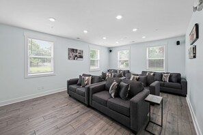 Smart TV, DVD player