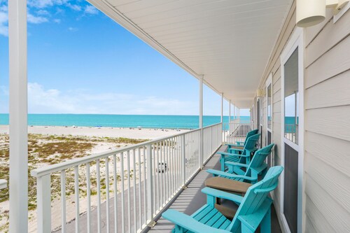 Gulf Front, NW Top Floor Condo on Side Street in MXB ~ Surfside 17