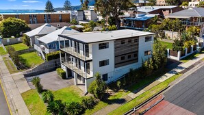 Exterior - The Tomaree Upstairs (Shoal Bay)
