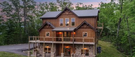 Cabin, 4 Bedrooms | Exterior