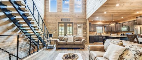 Cabin, 4 Bedrooms | Interior
