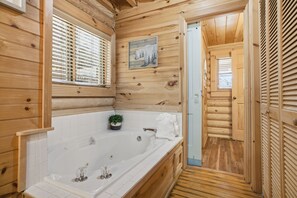 Cabin, 1 Bedroom | Bathroom | Towels - 5 O'clock Somewhere 1 Bedroom Cabin by RedAwning (Sevierville)