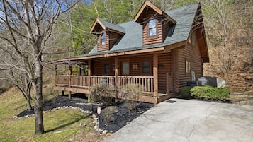 Cabin, 1 Bedroom | Exterior